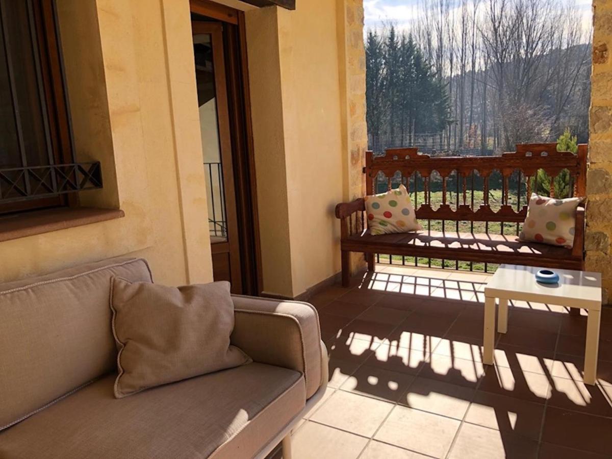 Casa Rural Laguna De Uña Eksteriør bilde